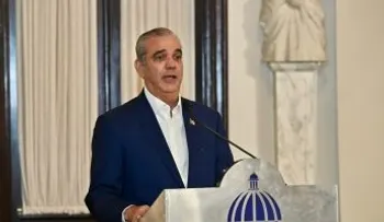 Abinader resalta beneficios de Eficompras durante lanzamiento de la primera tienda virtual del Estado