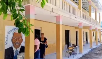 Centro educativo de Cabarete no inicia año escolar por reparaciones inconclusas