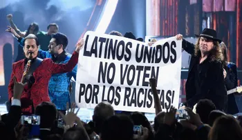 Maná y Los Tigres del Norte piden a los latinos no votar por "candidatos racistas"
