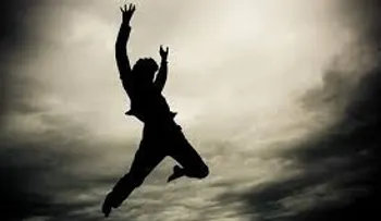 La motivación está dentro de tí; ríete de tu destino y vive la vida; mi ambición está limitada por mi pereza