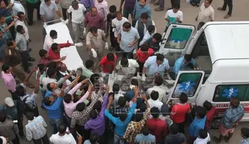  Suman 22 los muertos y 64 los heridos por explosión en planta india 