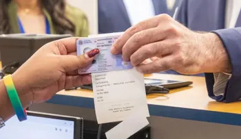 TC anula decreto que obligaba a mayores de 75 años a renovar licencia de conducir cada dos años