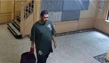 Hijo acusado de apuñalar a su madre dominicana en El Bronx