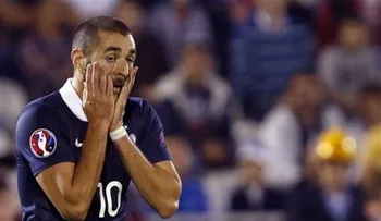 Benzema es suspendido de la selección francesa