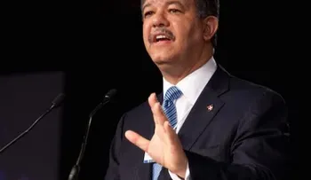 Leonel viaja a México, Ecuador y Argentina en agenda de trabajo