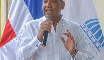 Deligne Ascención encabeza inicio de los trabajos reconstrucción carretera Las Galeras-Samaná
