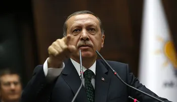 "El propósito de Erdogan para 2016: parecerse más a Hitler"