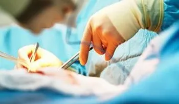 Indemnizan con casi 1 millón de dólares a hombre que extirparon un testículo equivocado 