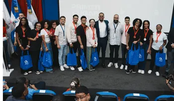 ITLA premia estudiantes en Desafine 2025
