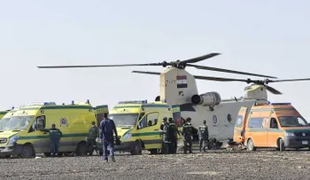 Tragedia aérea en el Sinaí: ¿por qué la búsqueda de cuerpos abarca un amplio territorio?