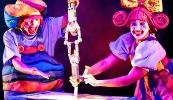 Teatro Cúcara-Mácara presenta la obra "Flores de Carolina y Ajonjolí" en  Sala Nova Teatro