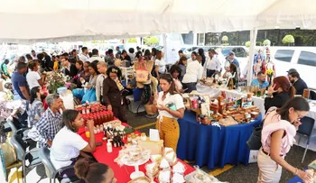 Tesorería Nacional realiza Mercado Orgánico Artesanal junto al Programa Supérate    