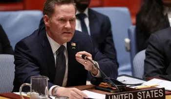 EE.UU. expulsa a un diplomático cubano tras un tenso altercado entre Mike Waltz y el canciller de Cuba en la ONU