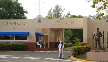 Mueren tras entrenamiento dos jóvenes que habían ingresado a la Armada hace una semana