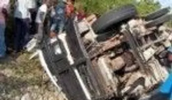 Mueren tres miembros de una familia en un accidente de tránsito