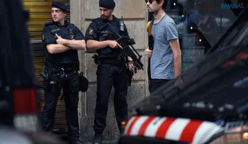 Ataques en España: continúa cacería internacional para capturar al conductor de Barcelona