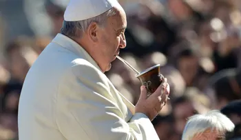 ¿Con tequila o sin tequila?: pregunta Francisco sobre su visita a México (VIDEO)
