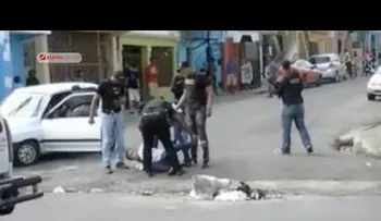 Candidato a diputado alega fue ultrajado por la DNCD  (VIDEO)
