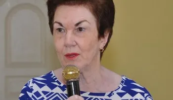 Sonia Guzmán: Industria y Comercio aprobó explotación de cementera de los Abinader