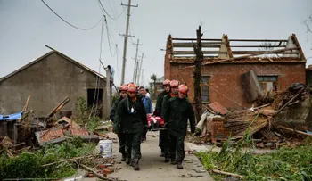 Suman 98 número de muertos por tormenta en el este de China 