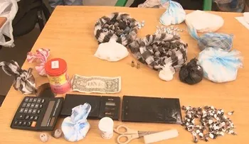 Autoridades ocupan 862 gramos de cocaína y otras drogas en varios operativos