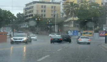 Varias provincias en alerta por onda tropical y vaguada; habrá aguaceros 
