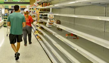 El conmovedor mensaje de un supermercado al retirar los productos extranjeros de sus estantes