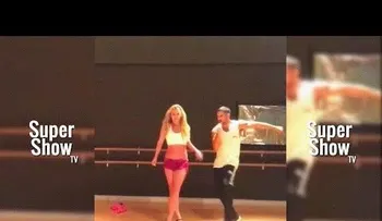  Wepa...Britney Spears y su sorprendente baile de salsa en tacones