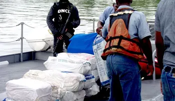 Un periodista y dos fotógrafos denuncian agresión de agentes de DNCD