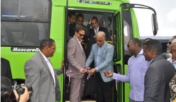 Director de la OMSA anuncia 100 nuevos autobuses para trasporte público