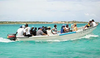 RD detiene a un grupo de migrantes de la India que iba a Puerto Rico