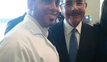 Danilo visita al hijo del viceministro asesinado a tiros