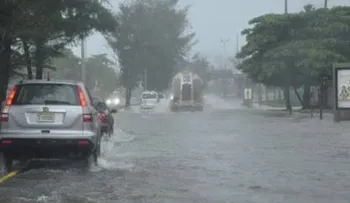 Fuertes lluvias en el DN, el Gran SD y otras partes del pais por depresion tropical Grace