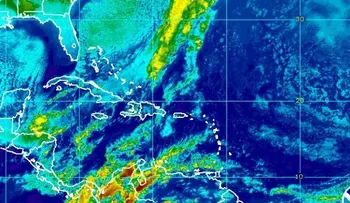 Alerta verde para tres provincias; sistema frontal sobre la costa norte