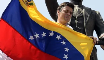 TSJ: Leopoldo López sale de la cárcel y pasa a prisión domiciliaria