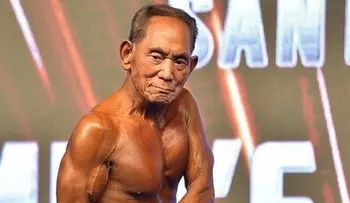 Toshisuke Kanazawa, a los 90 años, gana su 17º título y sigue haciendo historia en el fisicoculturismo