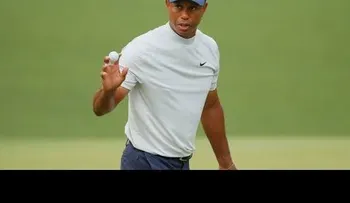 El tropezón entre Tiger Woods y un Guardia en el Master del que todos hablan 