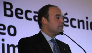 Titular de Industria y Comercio: Aportes del Gobierno a la educación han sido fundamentales para el desarrollo de la juventud