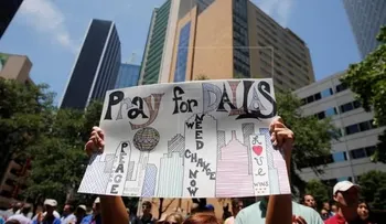 La tensión racial continúa en EE.UU. a la espera del viaje de Obama a Dallas