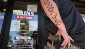 Un gran misterio: no aparece el último fusil que Stephen Paddock compró horas antes de la masacre