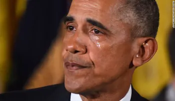 ¿Por qué las lágrimas de Obama son tan revolucionarias?