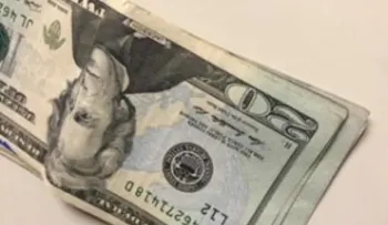 California: Ladrón arrepentido devuelve dinero 