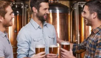 ¡Grrr! Beber cerveza te hace mejor amante