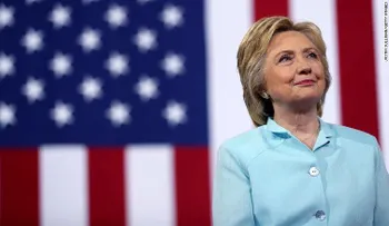 Clinton, a punto de hacer historia en EE.UU.