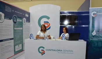Contraloría participa en Contru Expo 2015