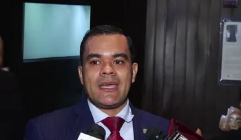 Diputado Elías Báez está dispuesto a donar RD$20 millones para construcción de muro fronterizo con Haití 