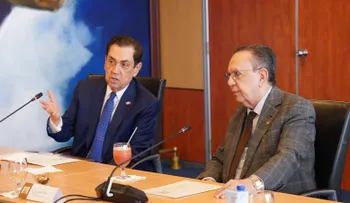 Valdez Albizu destaca estabilidad de precios y expectativas favorables para economía dominicana