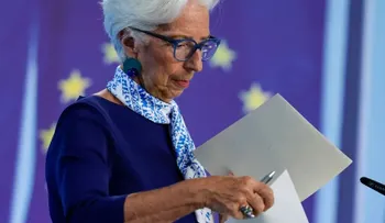 BCE deja sin cambios los tipos y alerta sobre negociaciones con Estados Unidos