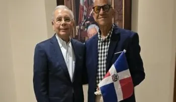 Danilo Medina recibe a Luis De León y analizan perspectivas del PLD para 2028