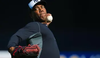 Chapman deja a Yanquis por Cachorros que dan a cambio cuatro prospectos